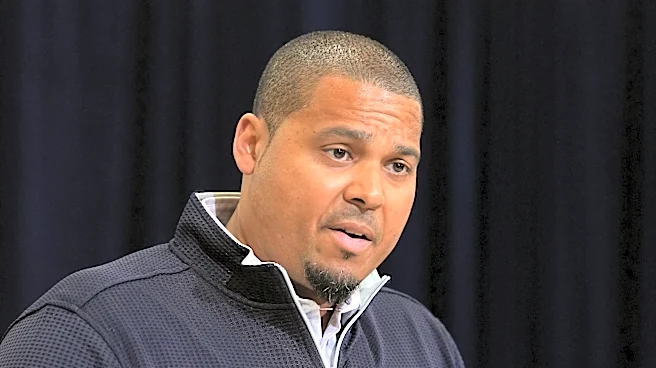 Ryan Poles updates Bears defensive line after Gervon Dexter trade