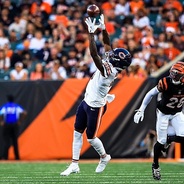 Kalif Raymond explains what WR Jahdae Walker brings to the Bears