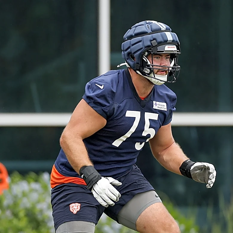 Bears HC Ben Johnson provides injury update on OT Ozzy Trapilo