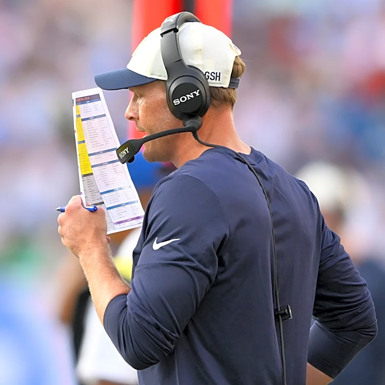 Did Bears HC Ben Johnson consider 2-point conversion vs. Panthers?
