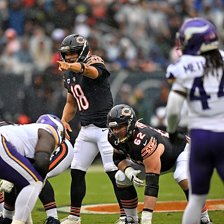 Studs and duds from Bears' brutal Week 2 loss vs. Vikings