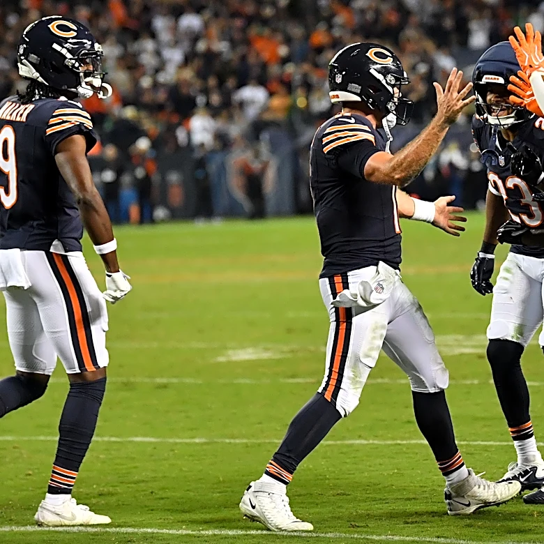 Inside Bears' locker room after dominant win vs. Eagles