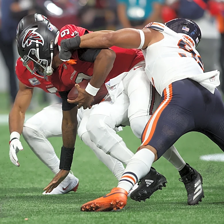 Montez Sweat on Bears' next-man-up mentality during his suspension