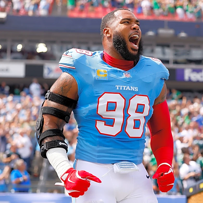 Luther Burden reacts to Bears trade for All-Pro Jeffery Simmons