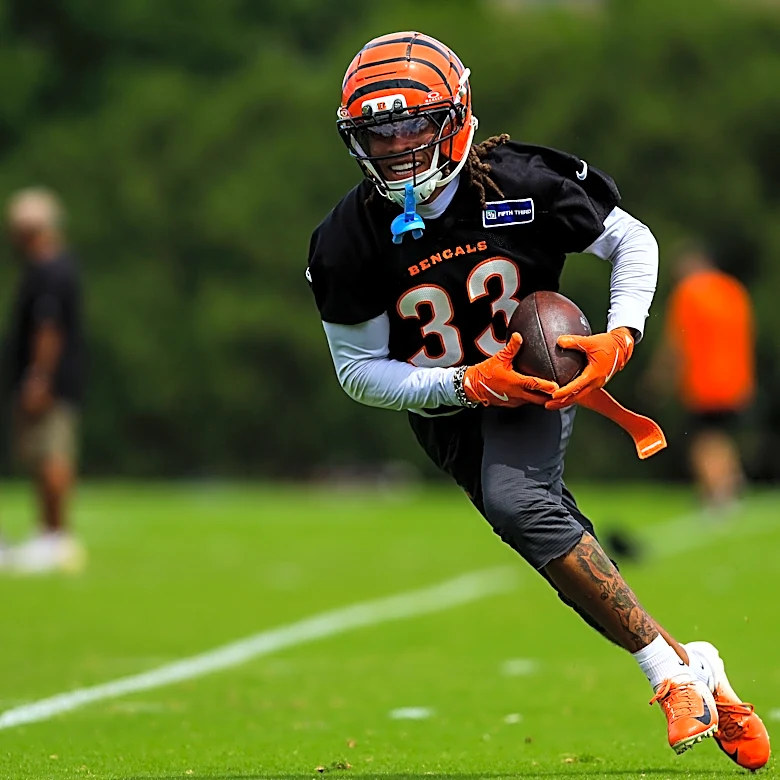 Former Bengals teammate makes interesting Jordan Battle comments