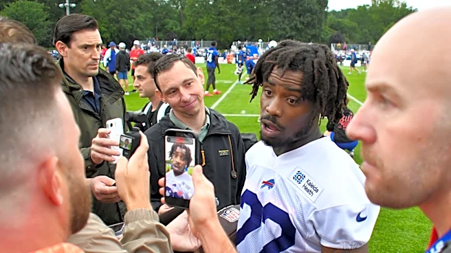 Bills' Joe Brady stops C.J. Gardner-Johnson livestream in locker room (video)
