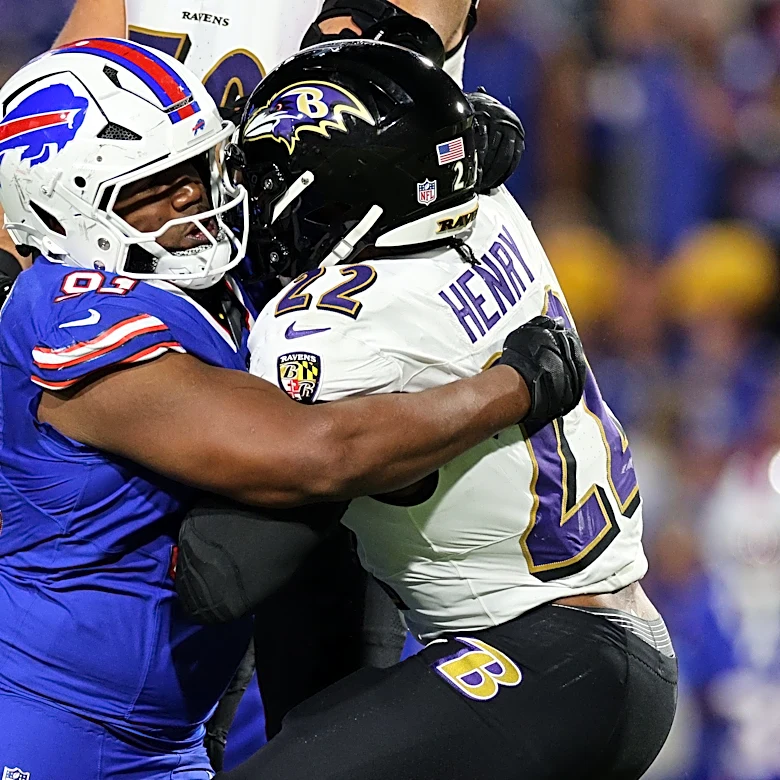 Bills' Joe Brady, Josh Allen show supper to Ed Oliver
