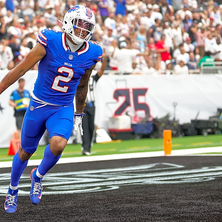 DJ Moore credits Josh Allen for historic Bills debut in win vs. Texans