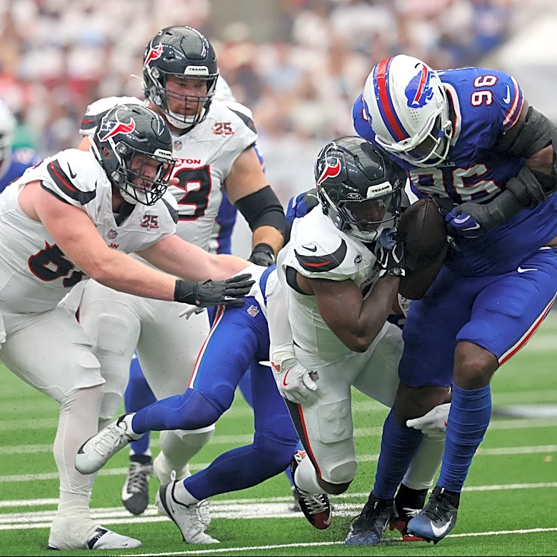 PFF: 5 highest-graded Bills players on defense in Week 1 vs. Texans