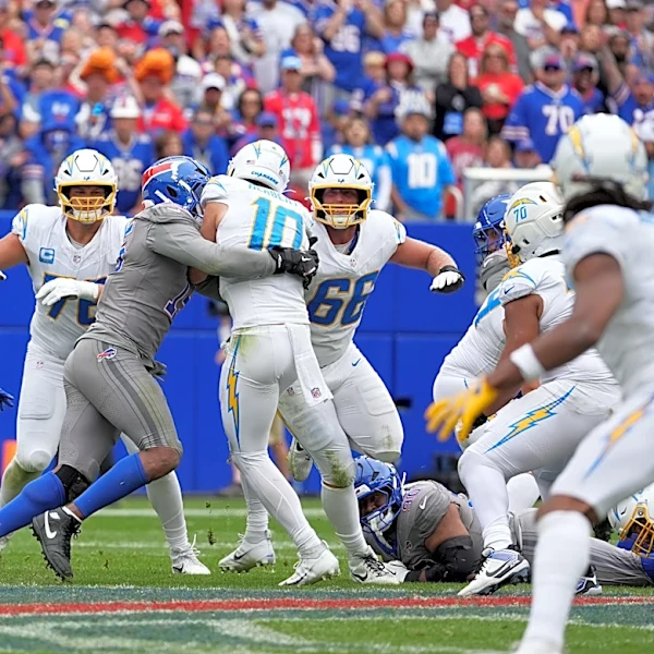 Bills' Greg Rousseau off to start not even Bruce Smith ever had