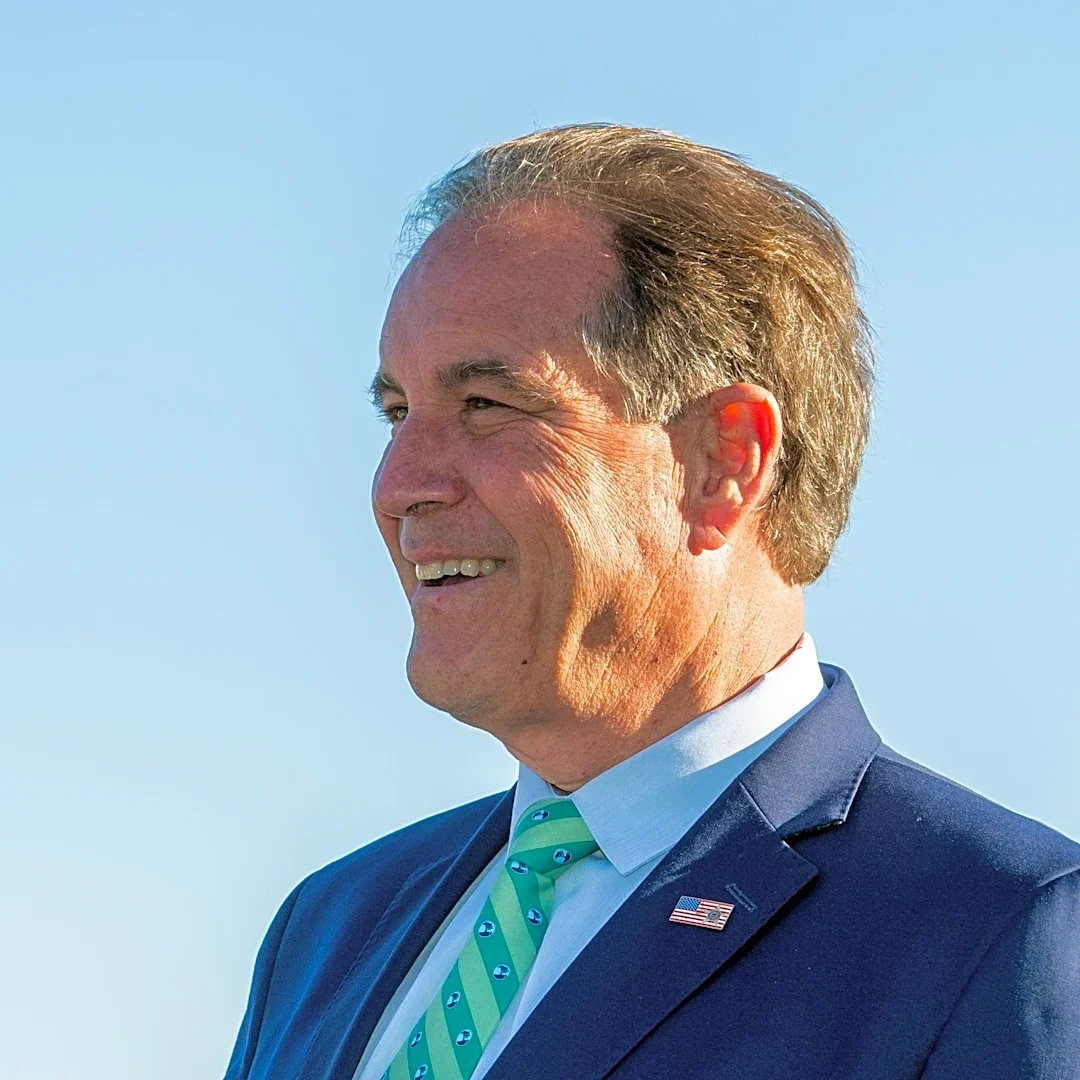 Jim Nantz gives health update after funny moment during Bills-Raiders broadcast