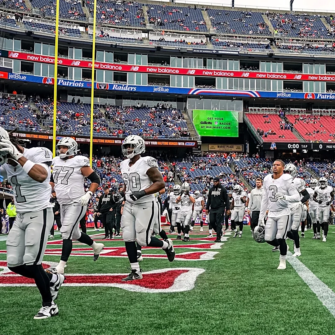 Former Bills player got a lot of hugs after Raiders game (video)