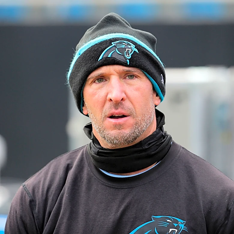 Battlehawks coach visits ex-UFL players at Broncos practice