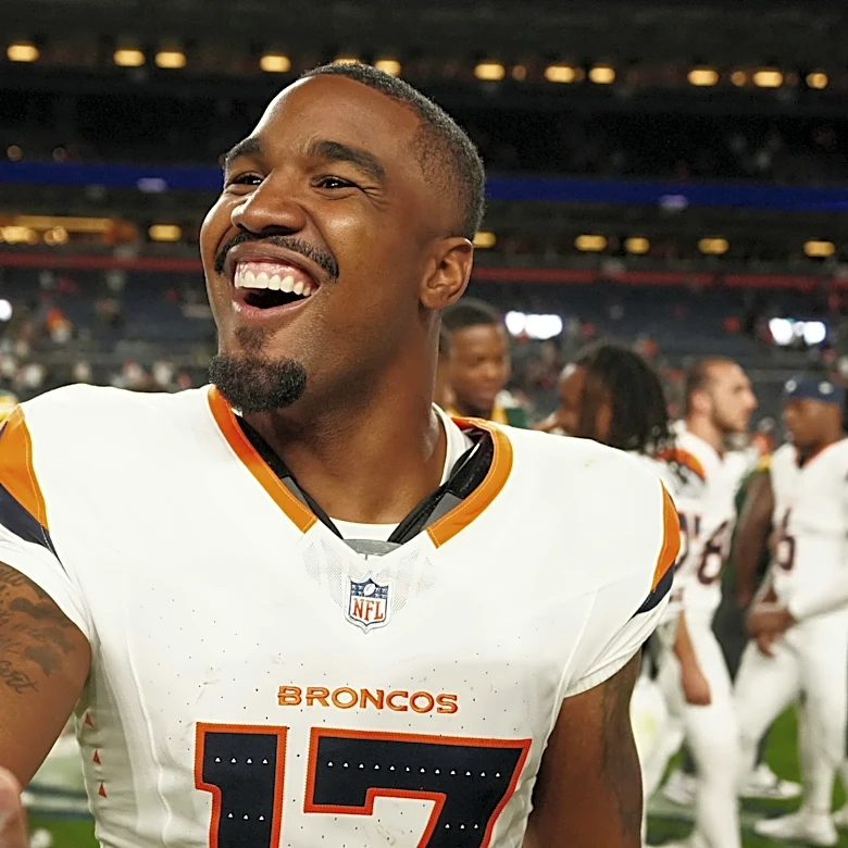 CBS makes bold prediction for Broncos WR Jaylen Waddle