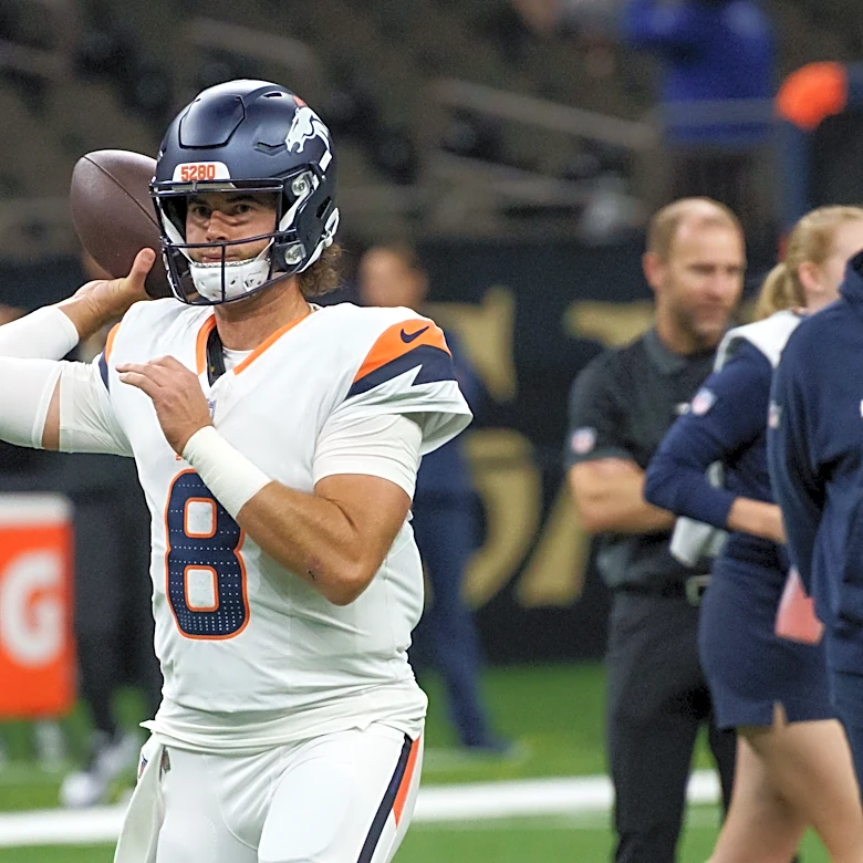 Jarrett Stidham reacts to report that Broncos considered Drew Brees