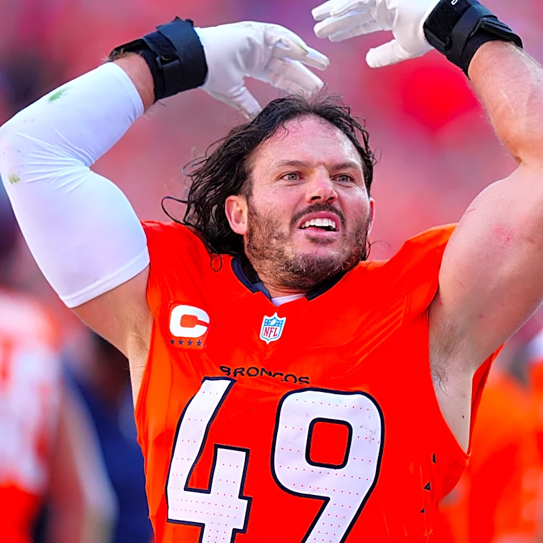 Alex Singleton says Jaguars coaches 'like to complain about people hitting people'