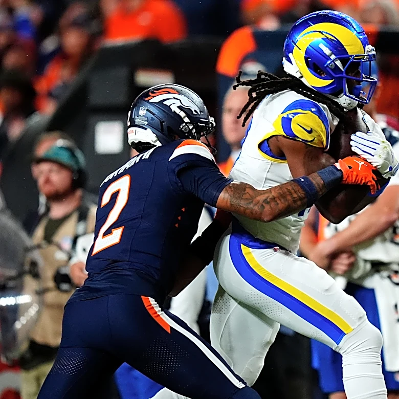 Pat Surtain quietly shut down Davante Adams in the second half of ‘SNF’