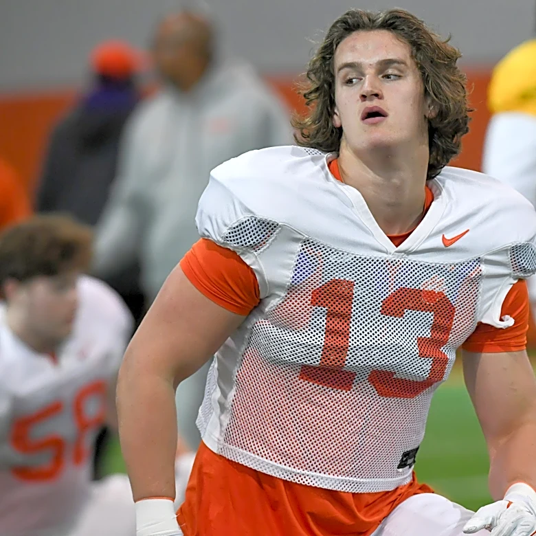 Broncos select Clemson pass rusher in 2027 NFL mock draft