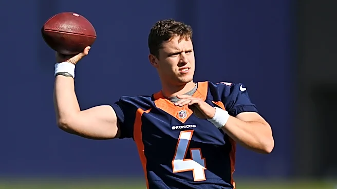 Ex-Broncos quarterback visits Bucs; Vikings host ex-Denver running back