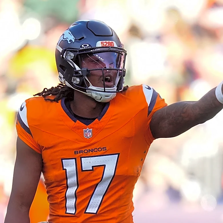 Broncos' updated 17-player practice squad after recent changes