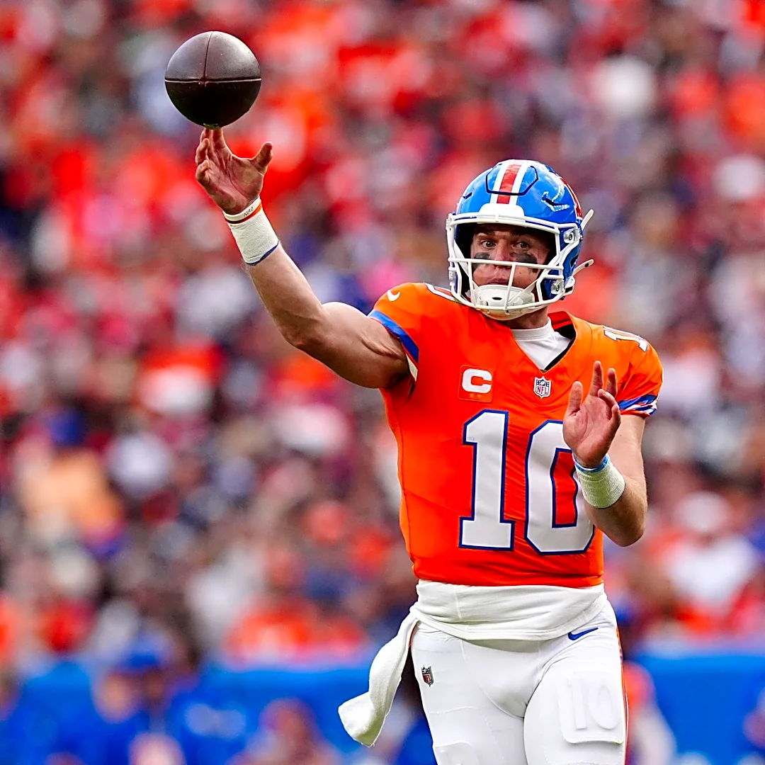 Broncos' uniform set for 'Thursday Night Football' vs. Seahawks