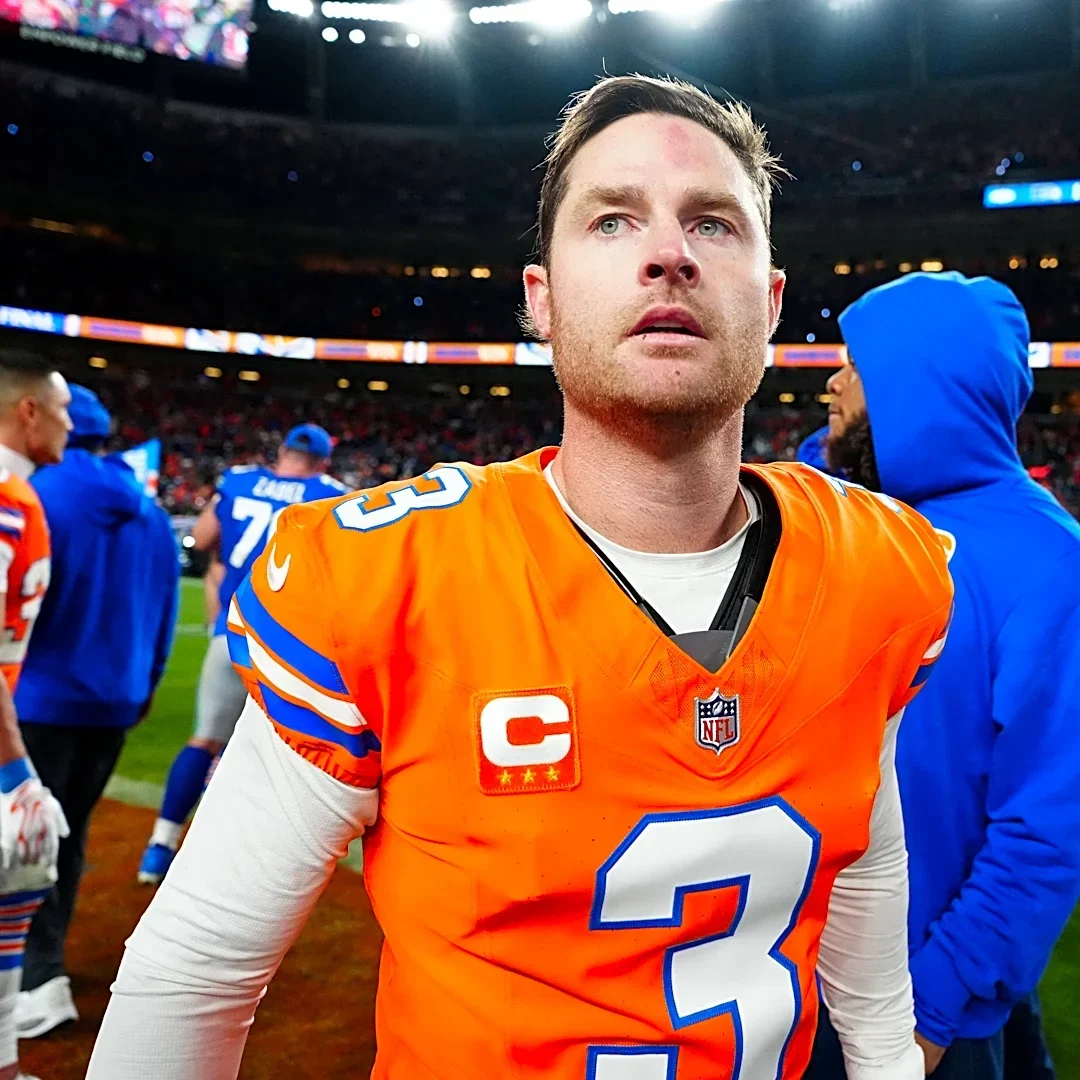 Watch Wil Lutz’s celebration and Broncos’ fans reaction after game-winning kick