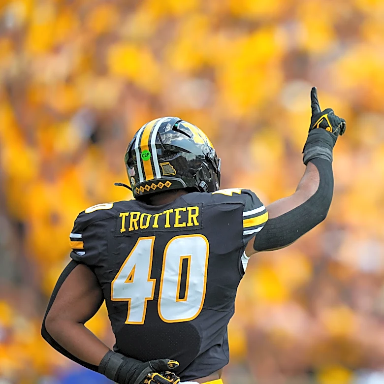 Josiah Trotter’s rapid rise could lead to week 1 starting role