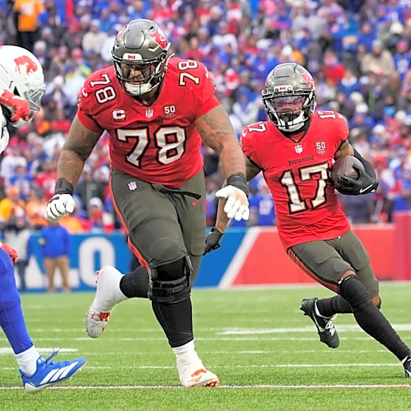 Bucs could have Tristan Wirfs back in time for Week 1