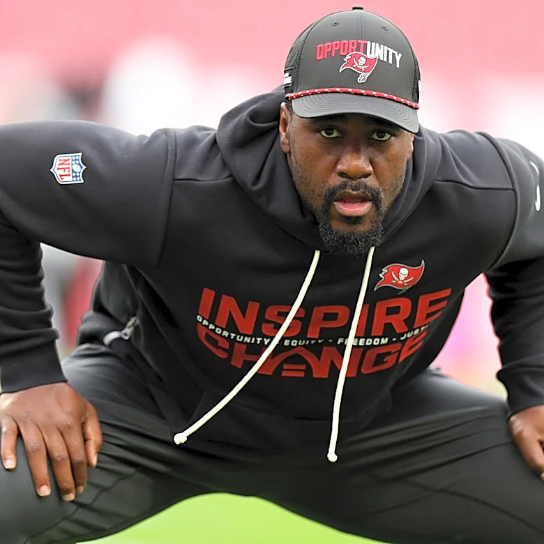 Baker Mayfield says he's texted retired star to return to Buccaneers