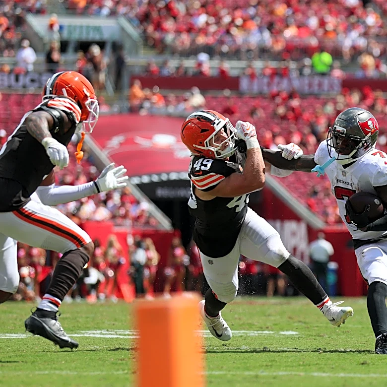Bucs aren't backing away from Kenny Gainwell despite slow start