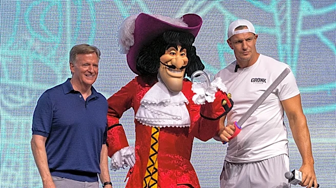 Rob Gronkowski on if Buccaneers can contend with Jalon Daniels at quarterback