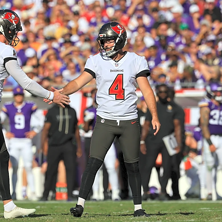 Riley Dixon's punting struggles continue