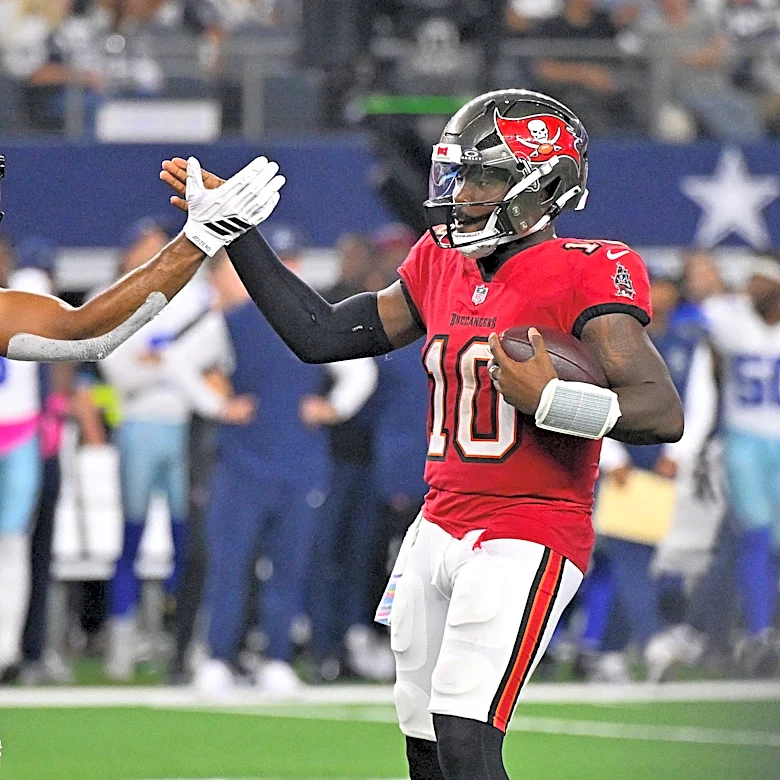 Buccaneers dominate time of possession in win over Cowboys