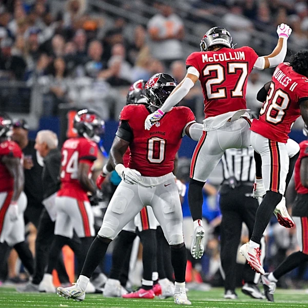 Buccaneers' most surprising position group is turning heads