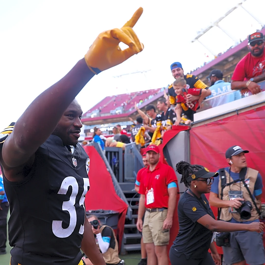 Jamel Dean makes Buccaneers regret letting him walk in free agency