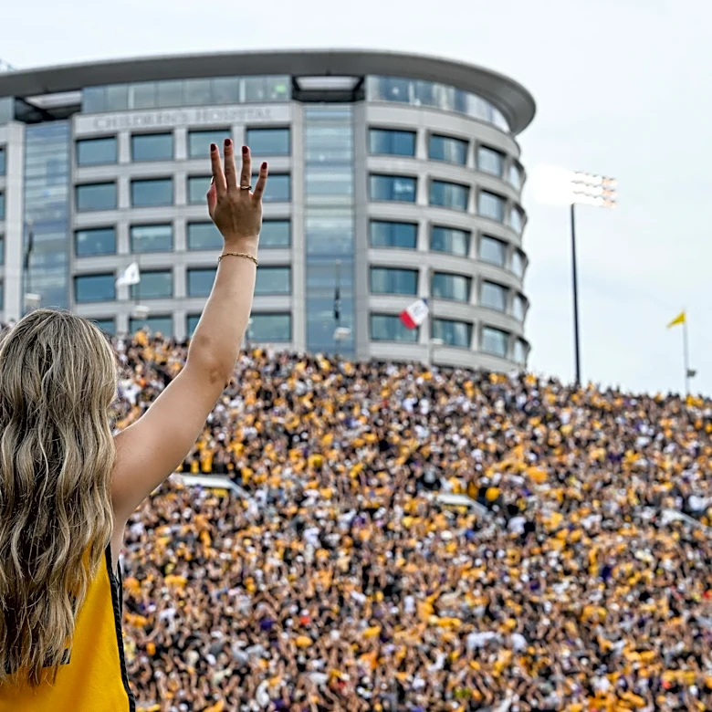 Ohio State vs. Iowa game time and channel has been announced