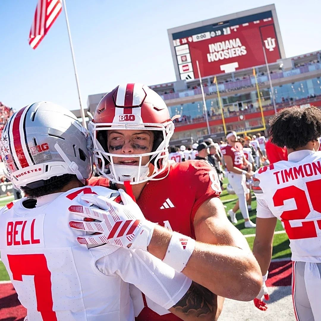 Indiana's Charlie Becker apologizes to Ryan Day for obscene gesture