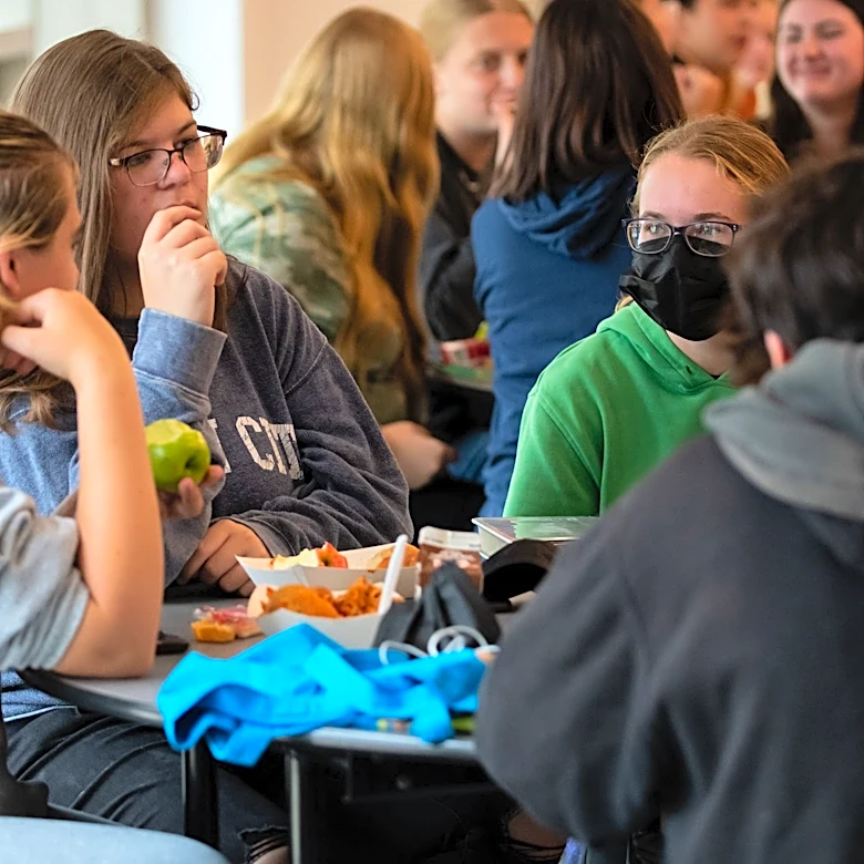 Will students get free school meals in Pennsylvania this year?