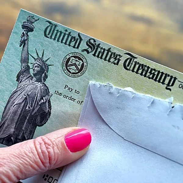 What new Social Security COLA estimates are forecast for 2027 benefits