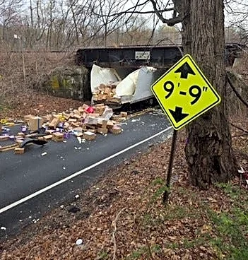 Middletown to fix 'truck-eating' bridge on S. Flowers Mill Road