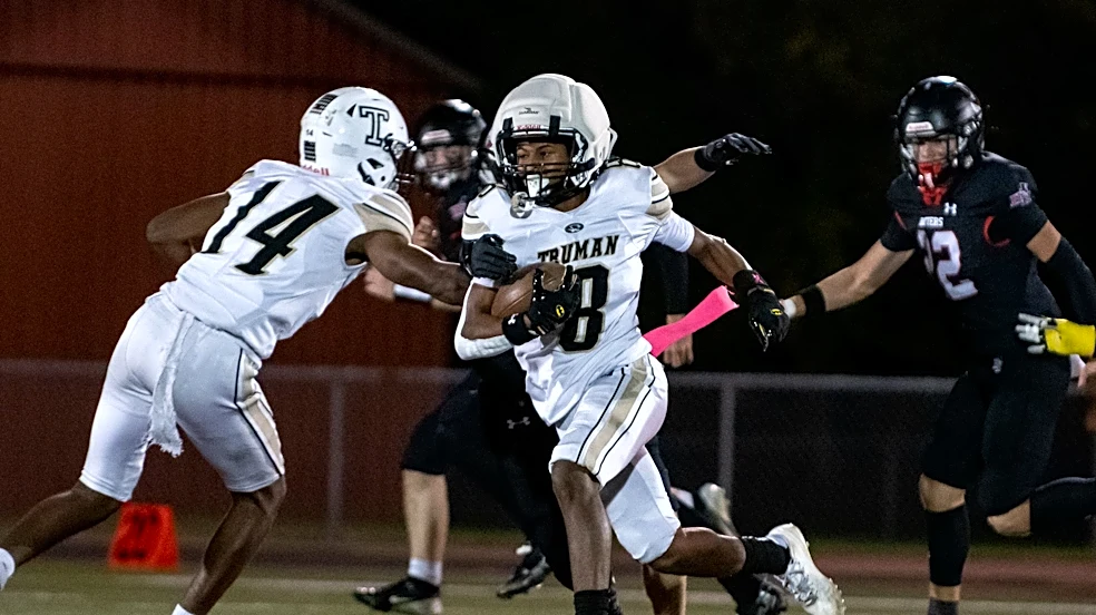 Harry S. Truman downs Hatboro-Horsham in SOL American football