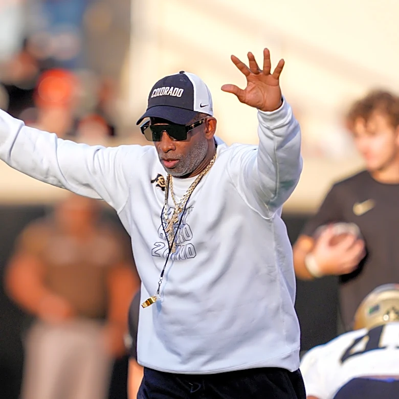 Deion Sanders address Julian Lewis' future as Colorado's quarterback