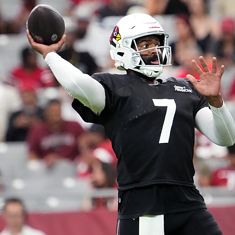 Cardinals, Raiders will both play starters in preseason matchup