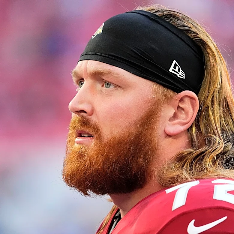 Arizona Cardinals C Hjalte Froholdt is a top-10 paid center