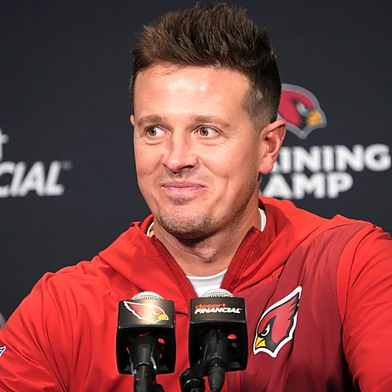 Mike LaFleur milestone victory highlights Cardinals' history of head coaching changes