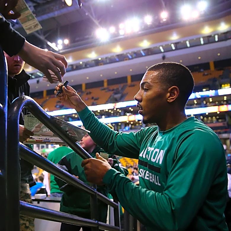 Report: Boston Celtics player, assistant alum Phil Pressey to return as Maine Celtics coach