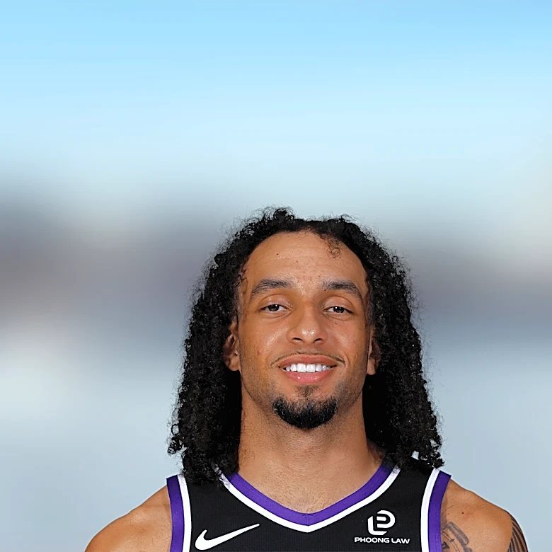 Report: Boston Celtics sign Devin Carter to training camp deal