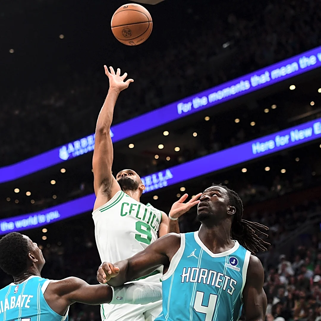 Celtics roll hornets 114-93 to move to 3-0 in preseason play