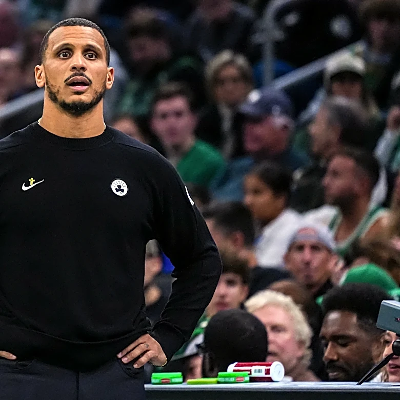 Joe Mazzulla elaborates on how he uses artificial intelligence to help Boston Celtics