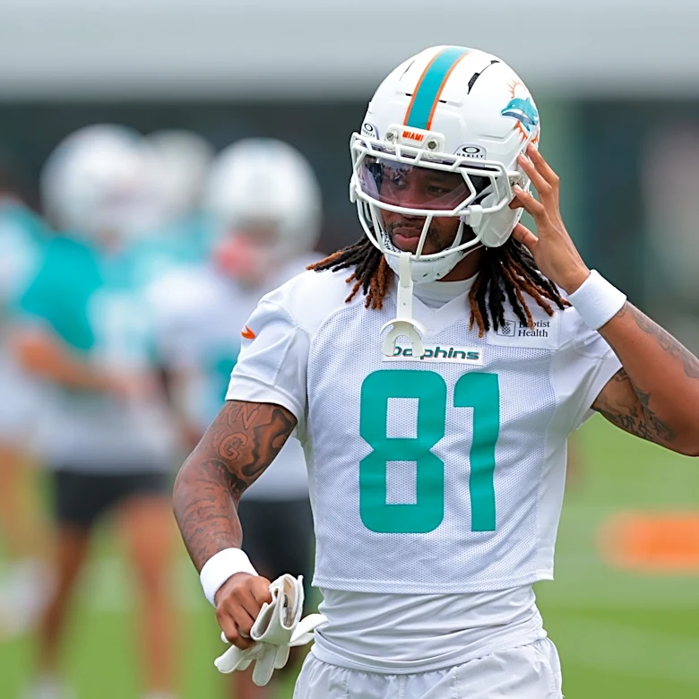 Chargers make flurry of roster moves to practice squad